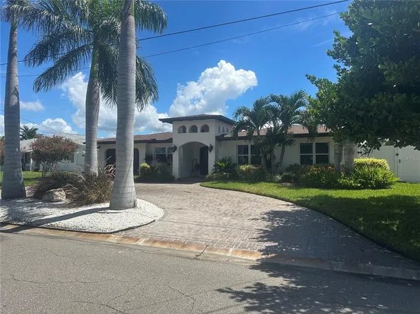 3943 14TH WAY NE, ST PETERSBURG, FL 33703