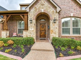 628 Duke Saxony Dr, The Colony, TX 75056