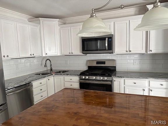 2nd image of 502 Iron Lantern Dr