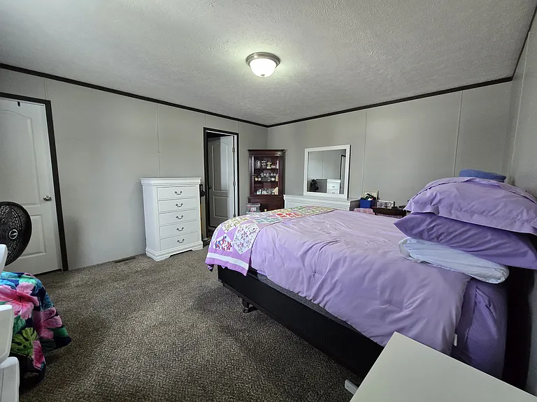 1807 Meyer St — Photo 7