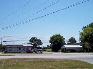1735 Us Highway 17, Williamston, NC 27892