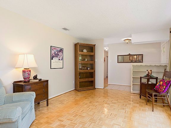 4th image of 3236 Brincrest Dr