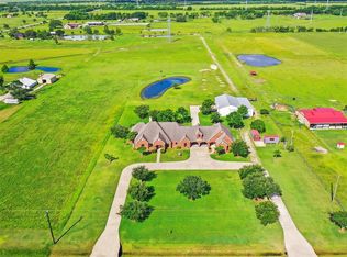 22850 County Road 46, Angleton, TX 77515
