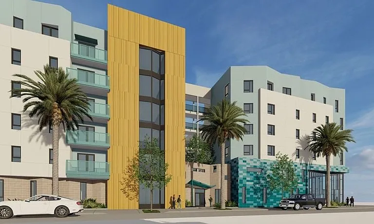 1400 Long Beach Blvd #100 — Photo 2