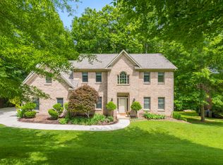 140 Whippoorwill Dr, Oak Ridge, TN 37830