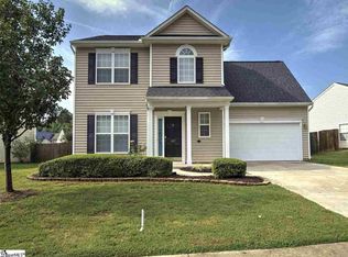 657 Timber Walk Dr, Simpsonville, SC 29681