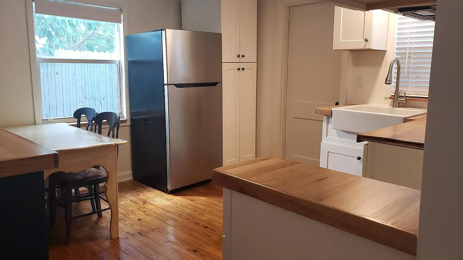 2 bed, 1100 sqft, $2,600 — Photo 4