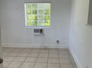 1563 SW 2nd St #11, Miami, FL 33135