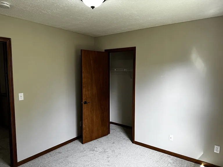 5415 Cypress Ct — Photo 23