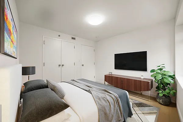 Rented by LL Real Estate Services | media 2