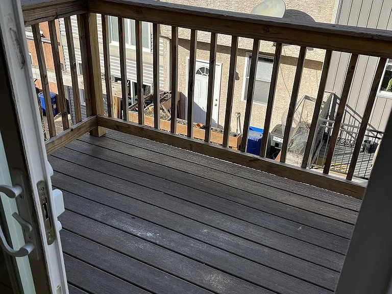 2127 Christian St #3 — Photo 22