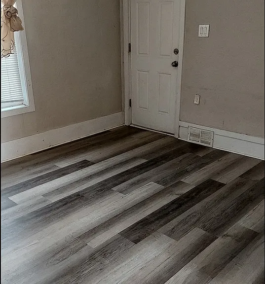 1001 Grand Ave #1 — Photo 3