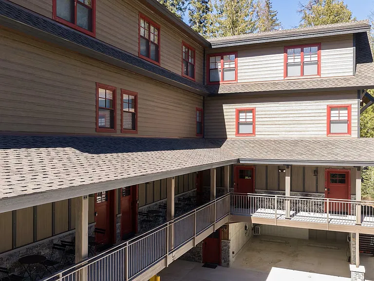 37 McDonald Creek Ln #6 — Photo 13