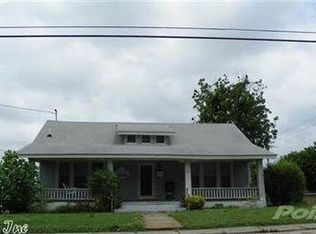 521 S 7th St, Paragould, AR 72450