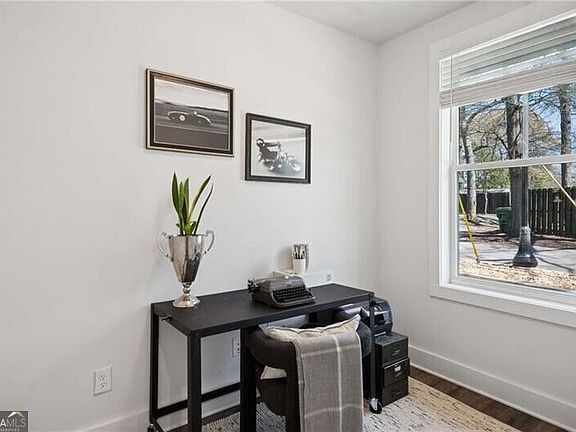 5th image of 1350 May Ave SE #9