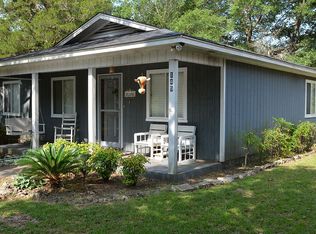 145 NE 30th St, Oak Island, NC 28465