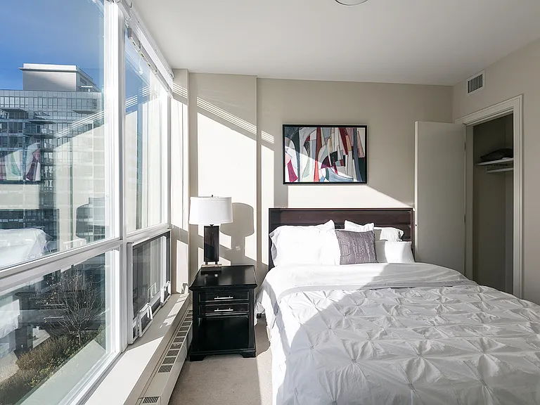 222 Riverfront Ave SW #917 — Photo 6