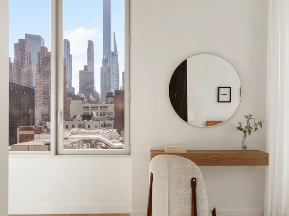 611 West 56th Street image 5 of 23