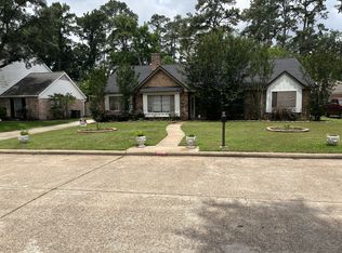 1006 Caspian Ln, Houston, TX 77090