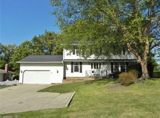 30145 Ridge Rd, Wickliffe, OH 44092