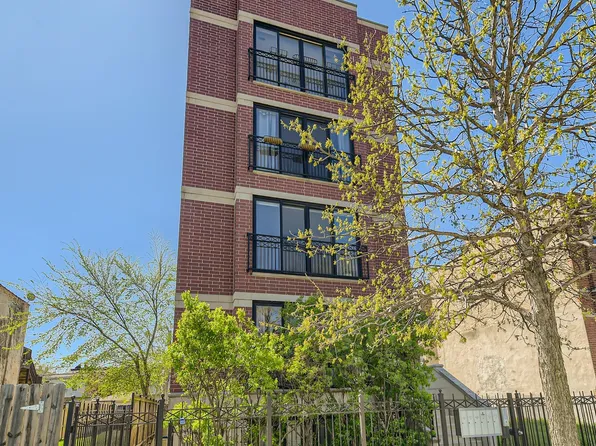 3560 S Giles Ave Unit 4, Chicago, IL 60653