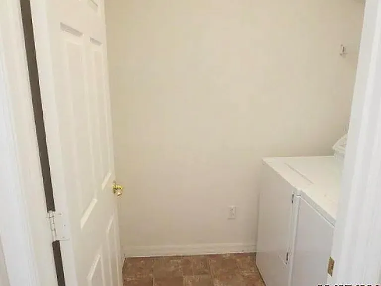 9843 Doriath Cir — Photo 5