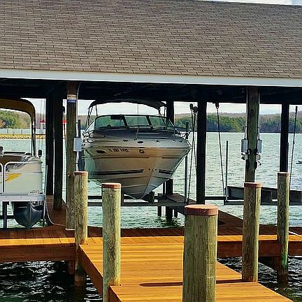 Boat slip
