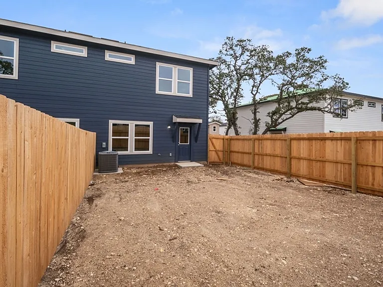 9193 Dietz Elkhorn Rd — Photo 34