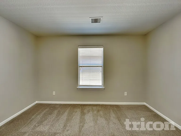 8927 Summer Valley Ln — Photo 9