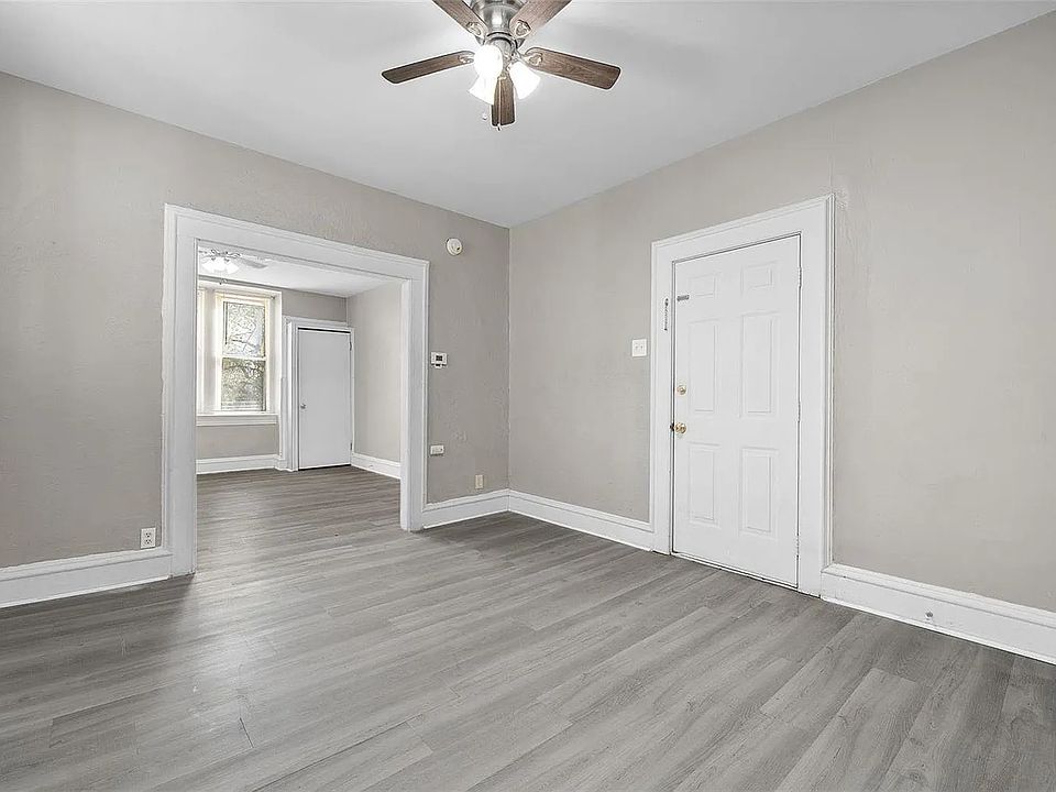 1st image of 3241 S Jefferson Ave #A