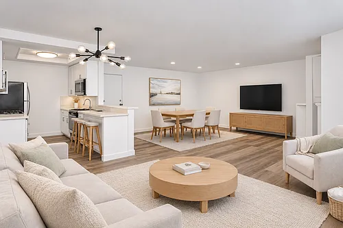 Floor plan 214
