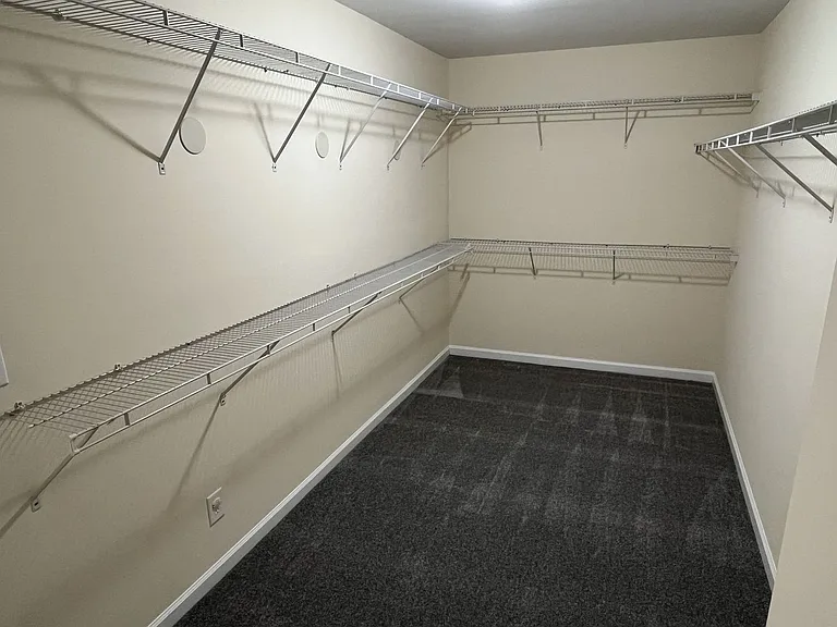 242 Summit Park Ct — Photo 20