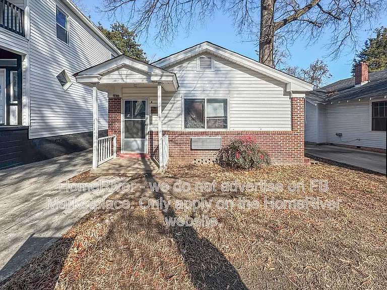 2413 Laurel St #C — Photo 1