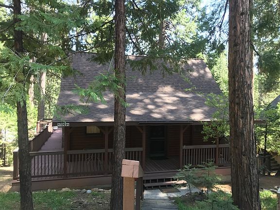 2nd image of 26097 Snow Ave