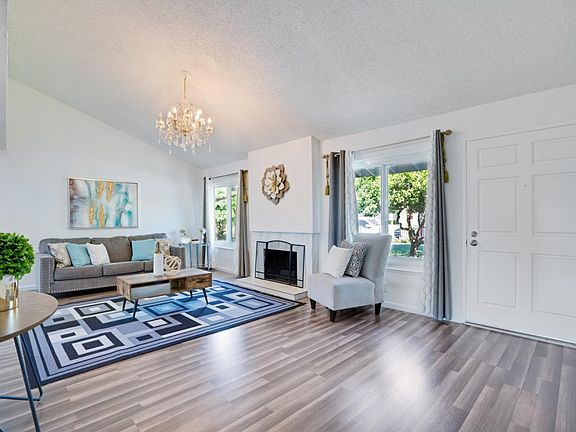 4th image of 4596 Lakeshore Dr