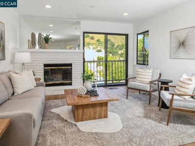 4372 Terra Granada Dr APT 4A, Walnut Creek, CA, 94595