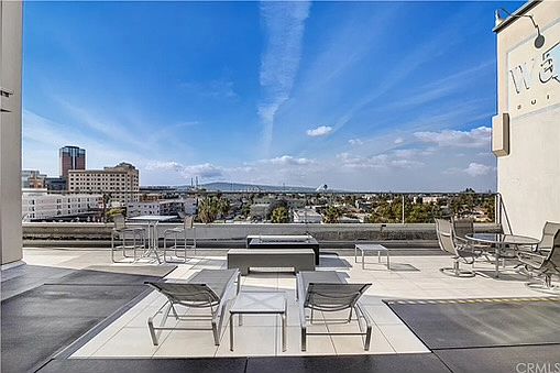 Community Rooftop Deck
