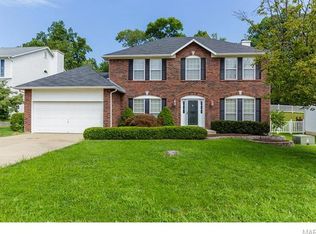 4804 Greenburg Dr, Saint Peters, MO 63304