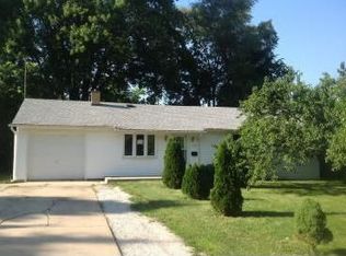 729 E Grand Lake Blvd, West Chicago, IL 60185