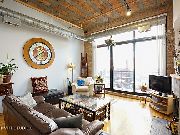 2nd image of 1751 N Western Ave APT 212