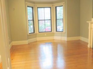 36 Lee St #34, Cambridge, MA 02139