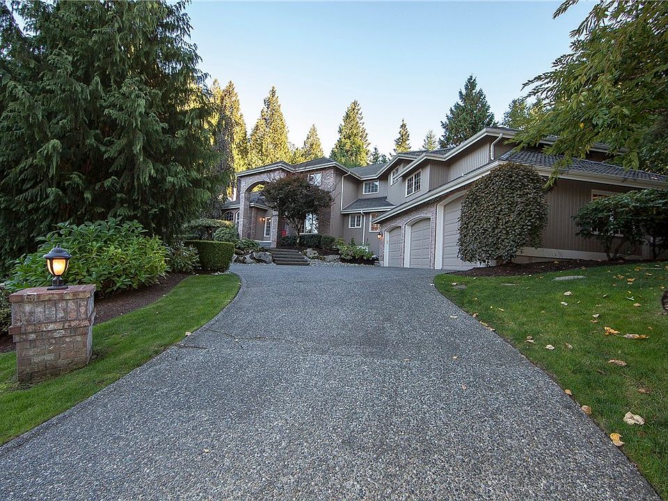1st image of 24035 NE 30th Pl