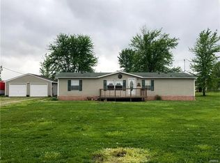 7409 Five Acre Ln, Bunker Hill, IL 62014