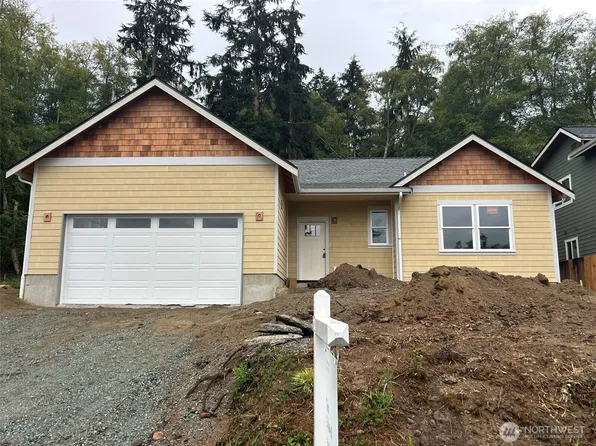 1806 Twin Oaks Lane, Freeland, WA 98249