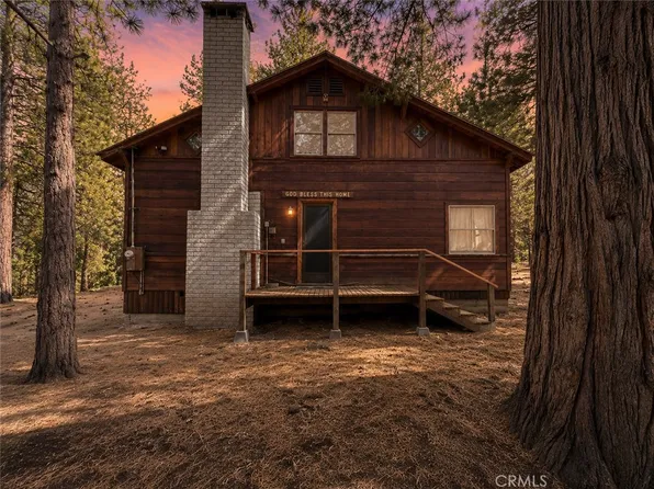 25400 Marion Ridge Dr, Idyllwild, CA 92549