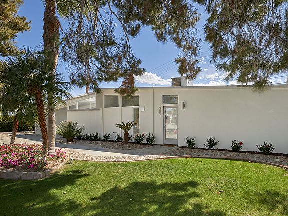 4th image of 387 E Desert Holly Cir