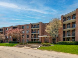 1405 E Central Rd Unit 316B, Arlington Heights, IL 60005