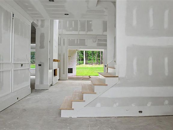 4th image of 1657 Ewing Chapel Rd
