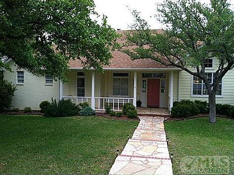 2nd image of 8609 Melmont Ct