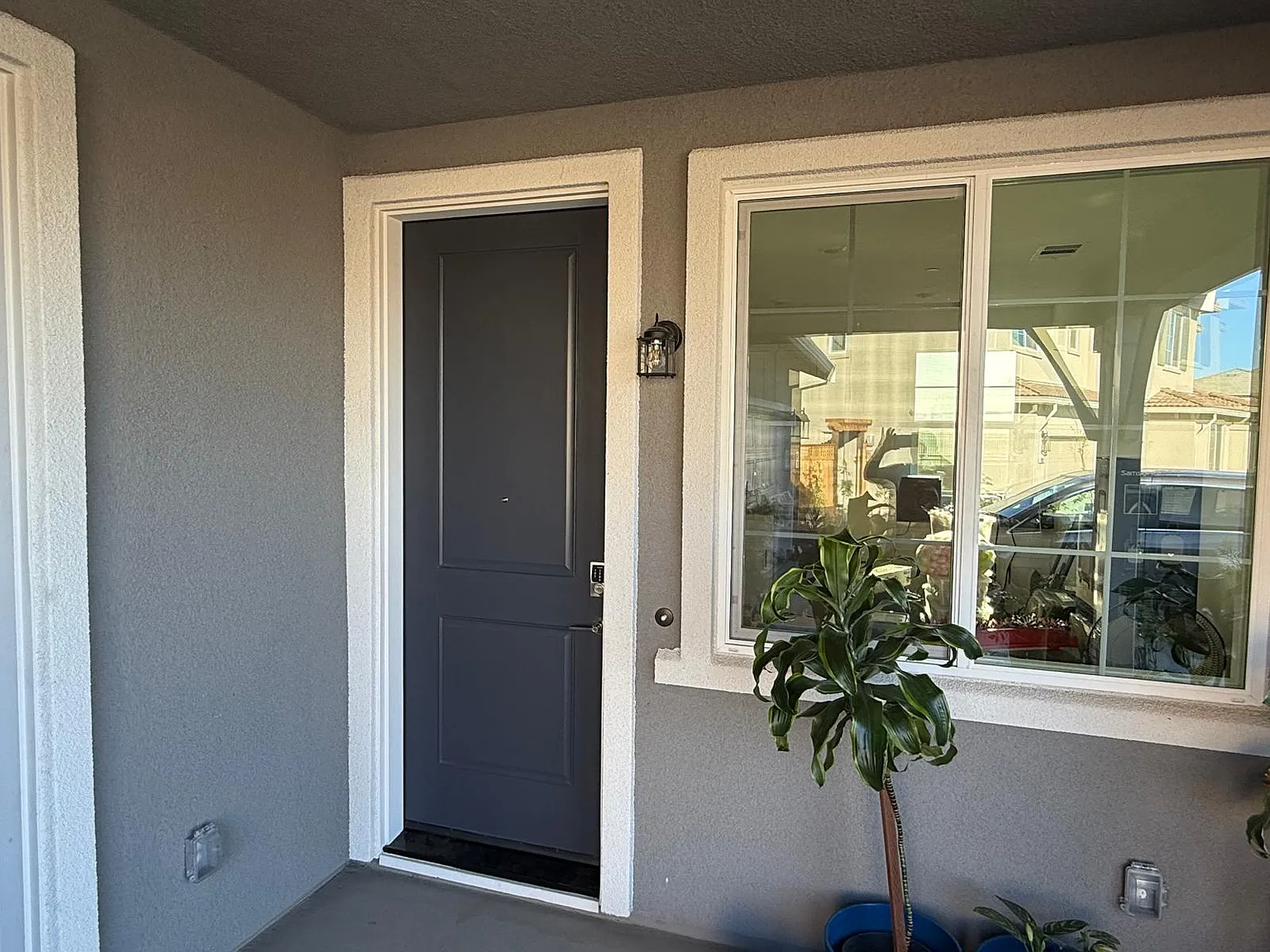 1372 Drago Way — Photo 1
